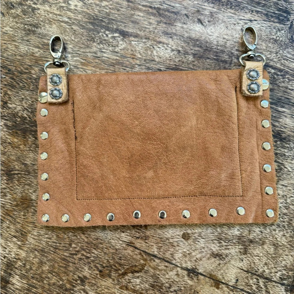 Hand tooled leather fanny pack belt bag - Picture 7 of 13